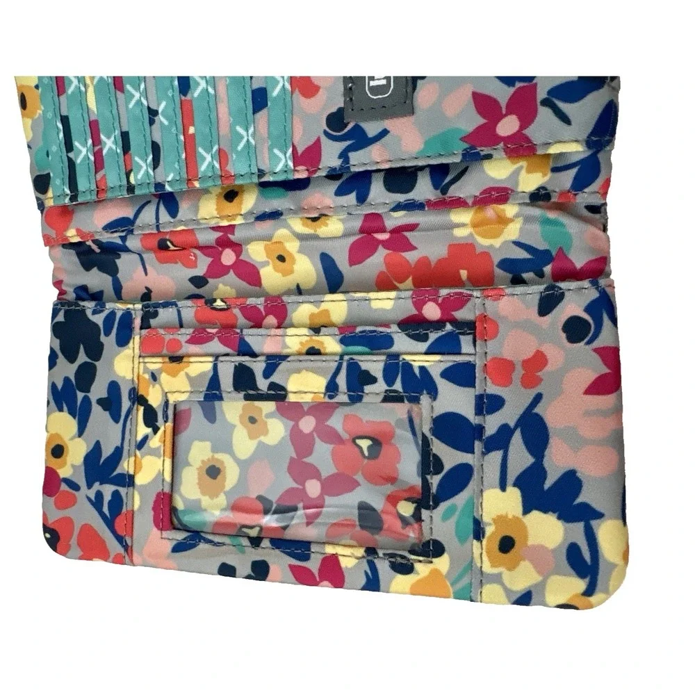 Lug Tram 2 RFID Wallet Wildflower Multicolor Floral Travel 4